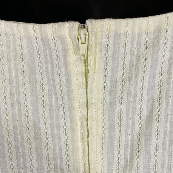 NWT Gianni Bini Yellow Wrap Eyelet Mini Dress Small - Picture 5 of 9